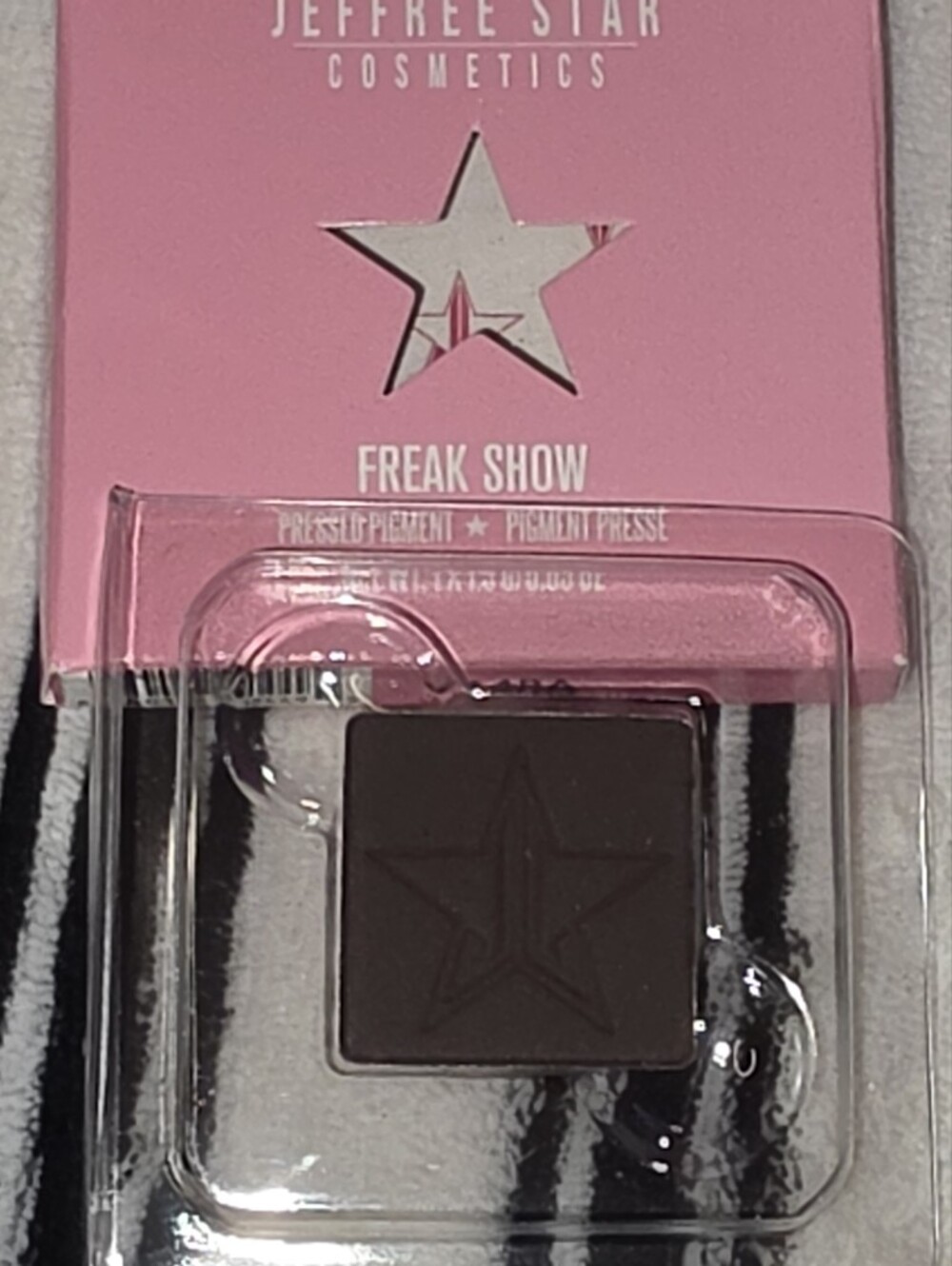 Jeffree Star Pink Artistry Singles - Picture 16 of 16